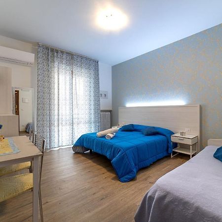B&B Villa Montreux 里米尼 外观 照片