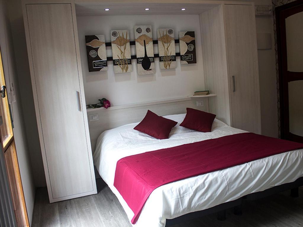 B&B Villa Montreux 里米尼 外观 照片