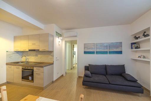B&B Villa Montreux 里米尼 外观 照片